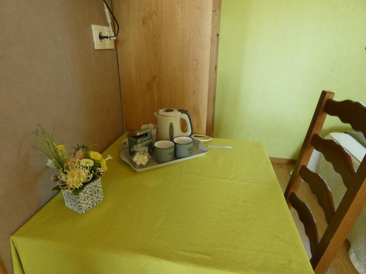 Le Tertre Bed & Breakfast La Feuillie  Exterior photo